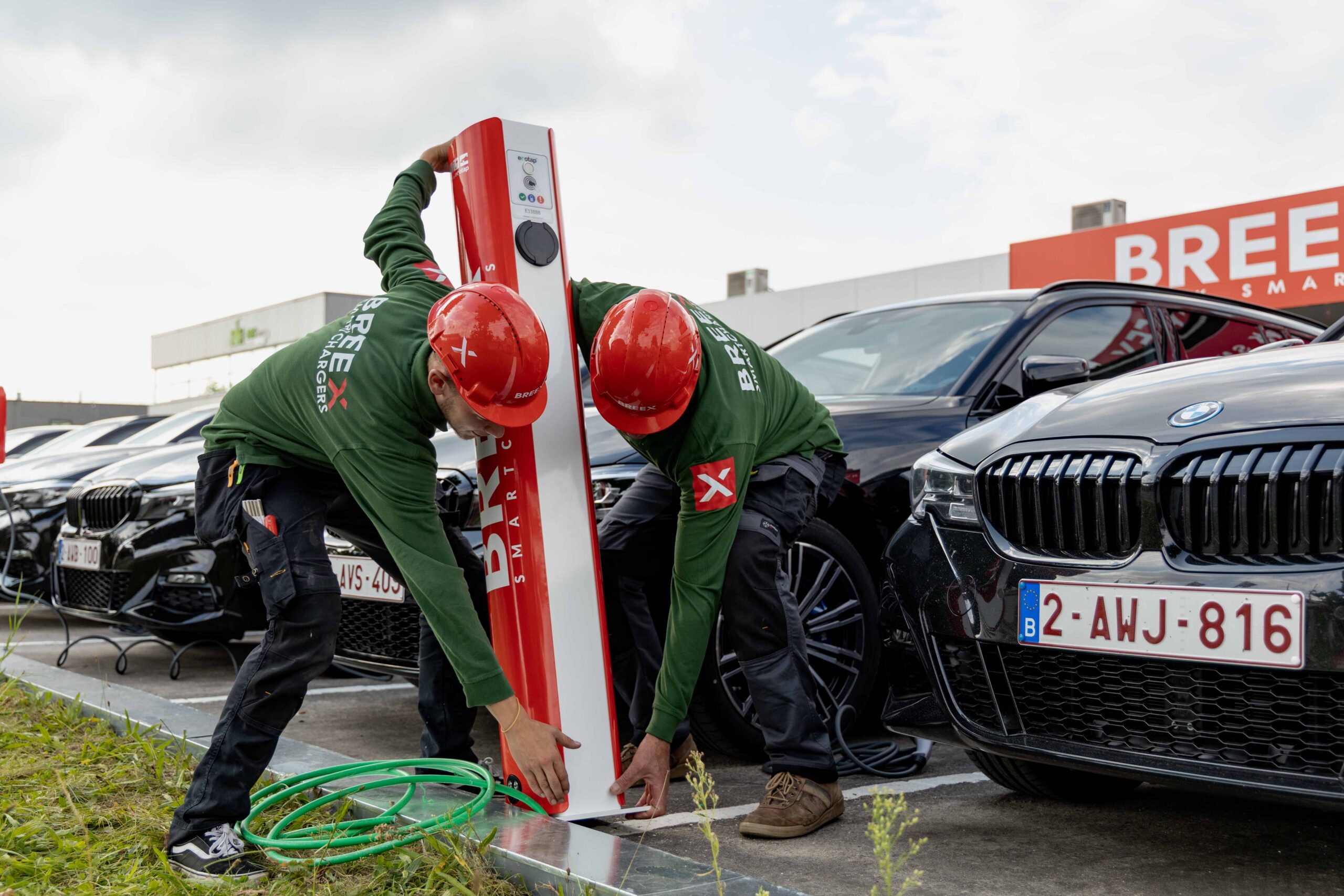 BREEX Group maakt laadpalen toegankelijk voor iedereen